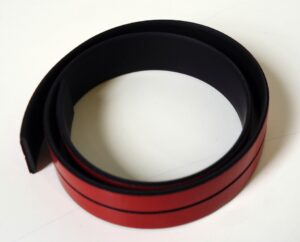 RS: Stootstrip tbv voorkap