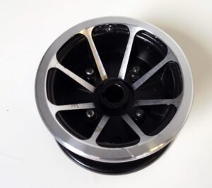 RS: Achterwiel compleet met luchtband